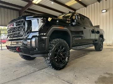 2024 GMC Sierra 2500HD AT4 Crew Cab 4WD