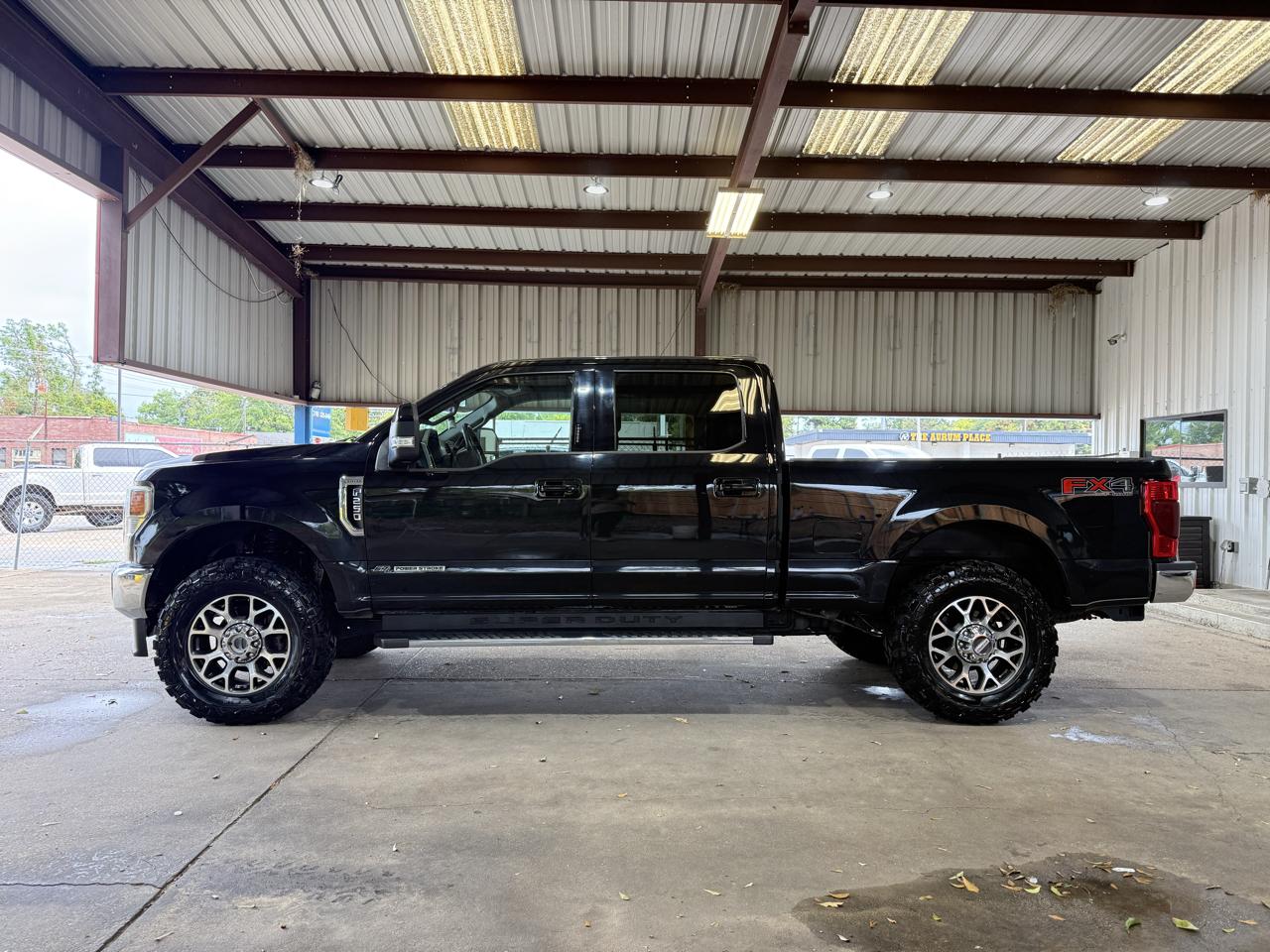 Ford F-250 SD Lariat Crew Cab 4WD 2020