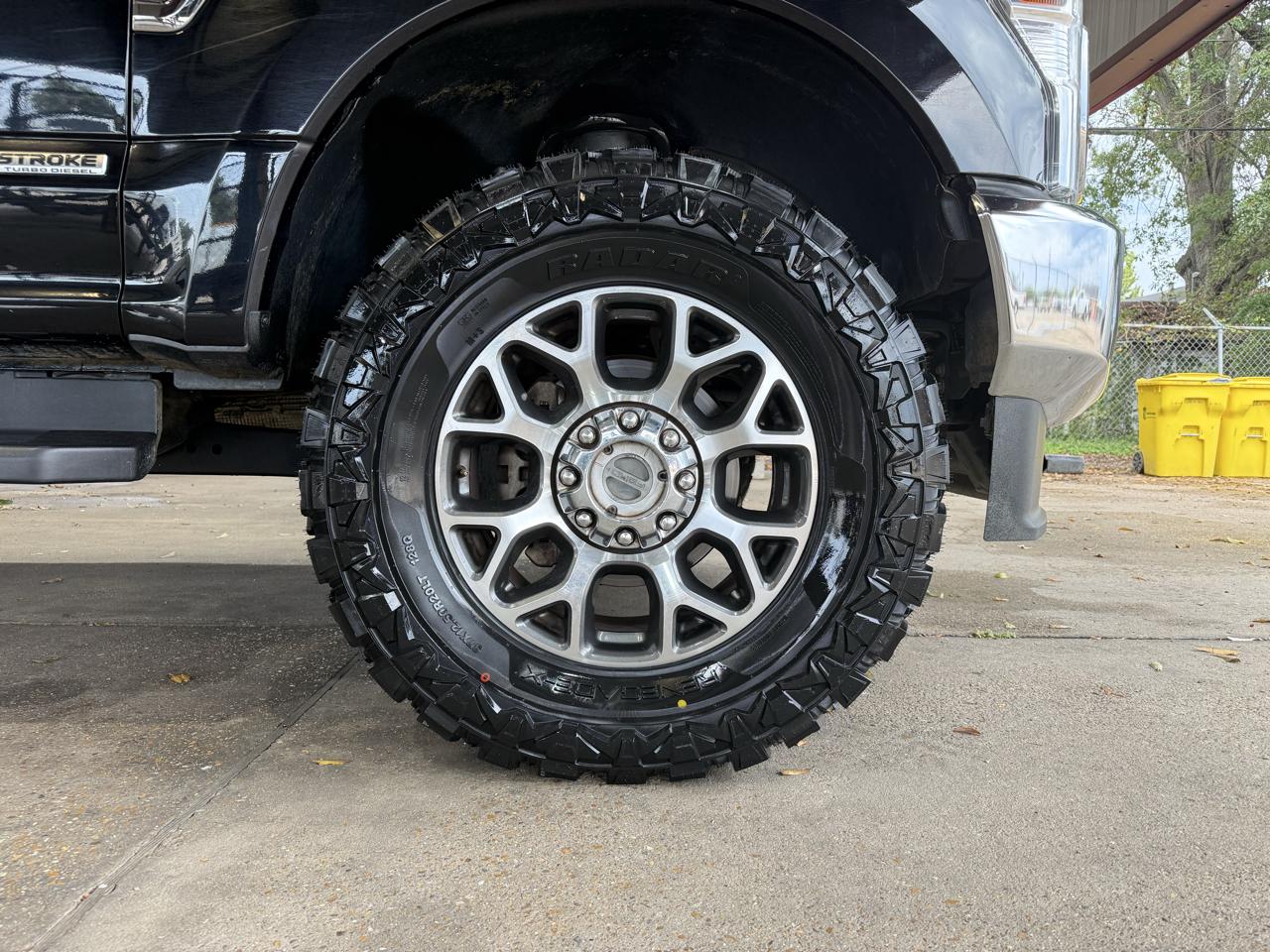 Ford F-250 SD Lariat Crew Cab 4WD 2020
