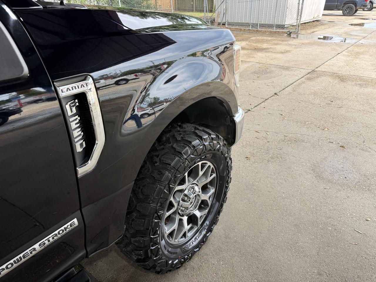 Ford F-250 SD Lariat Crew Cab 4WD 2020