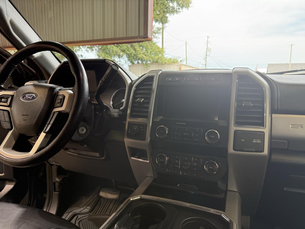 Ford F-250 SD Lariat Crew Cab 4WD 2020