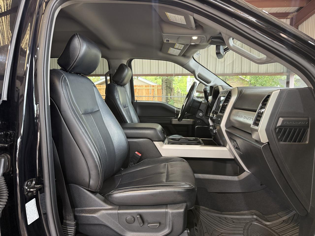 Ford F-250 SD Lariat Crew Cab 4WD 2020