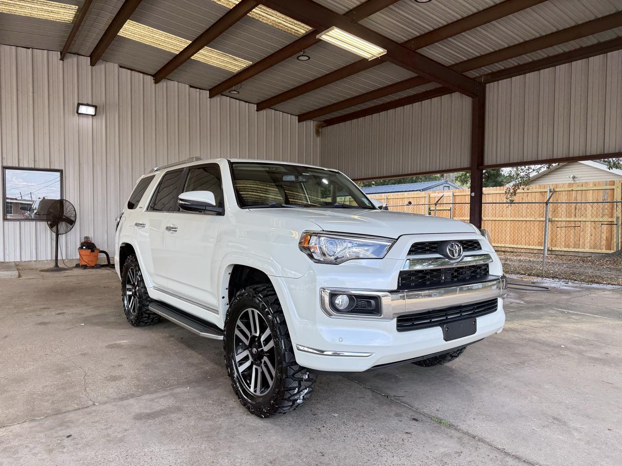 Toyota 4Runner Limited 2WD V6 2019