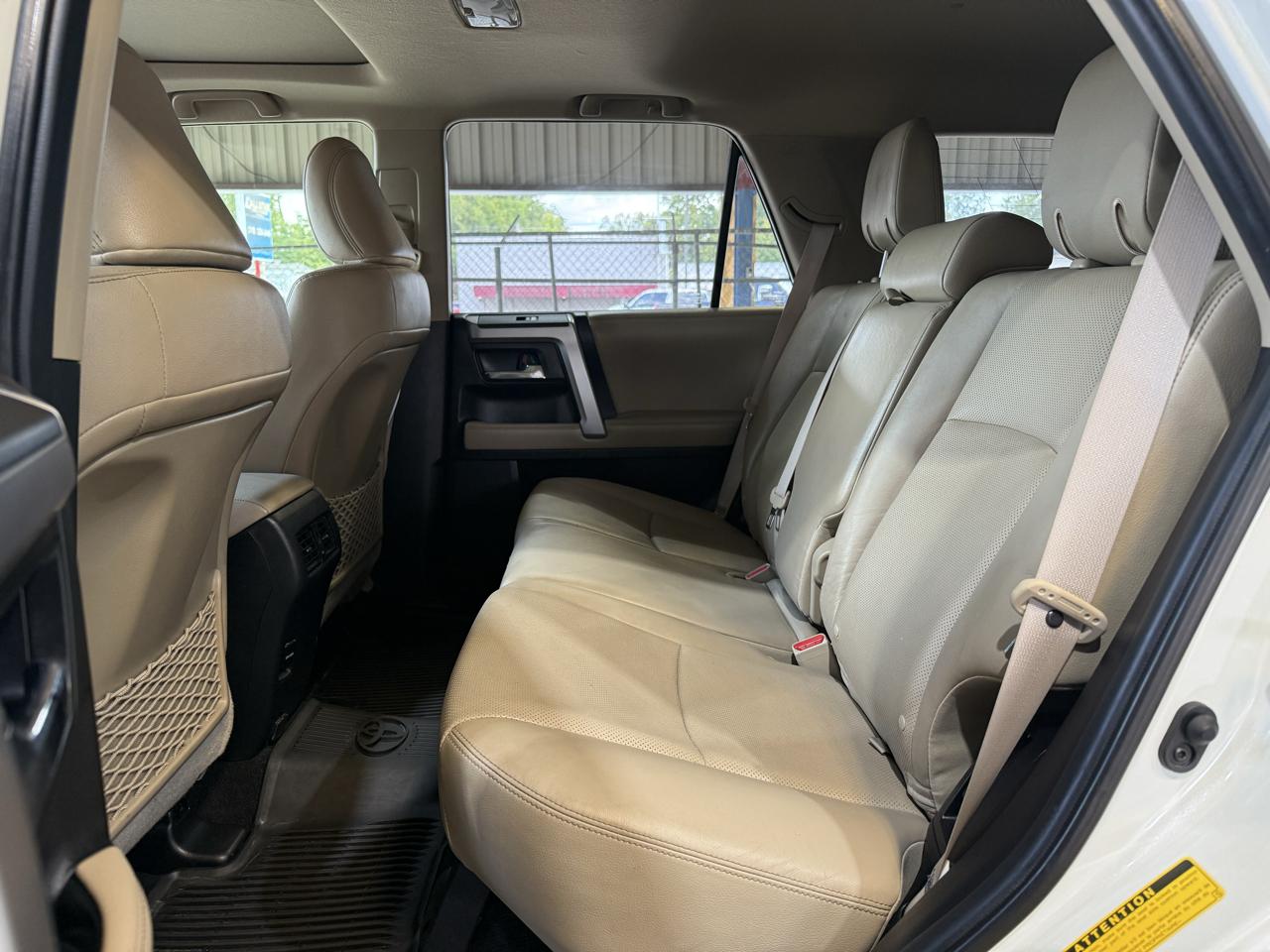 Toyota 4Runner Limited 2WD V6 2019