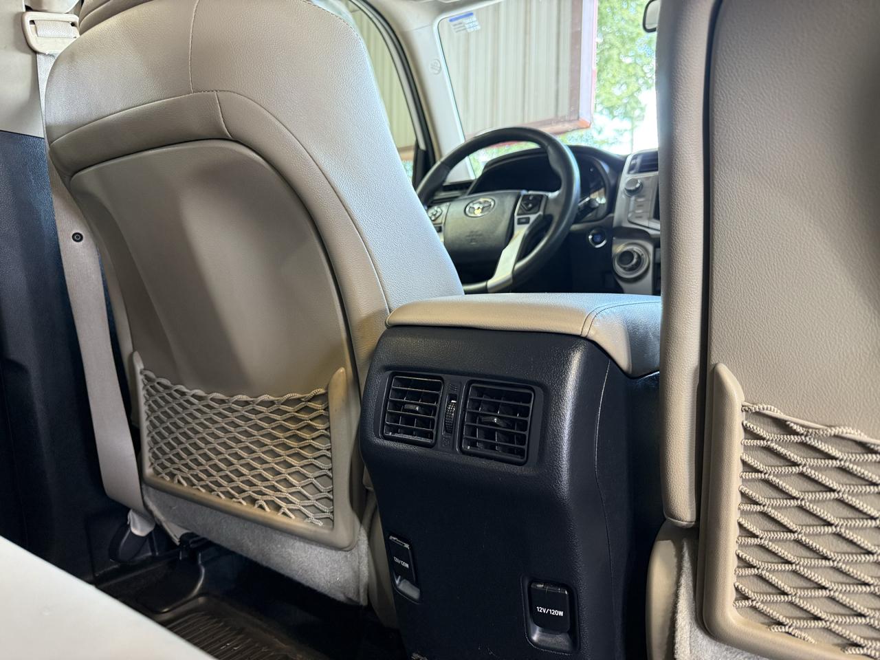 Toyota 4Runner Limited 2WD V6 2019