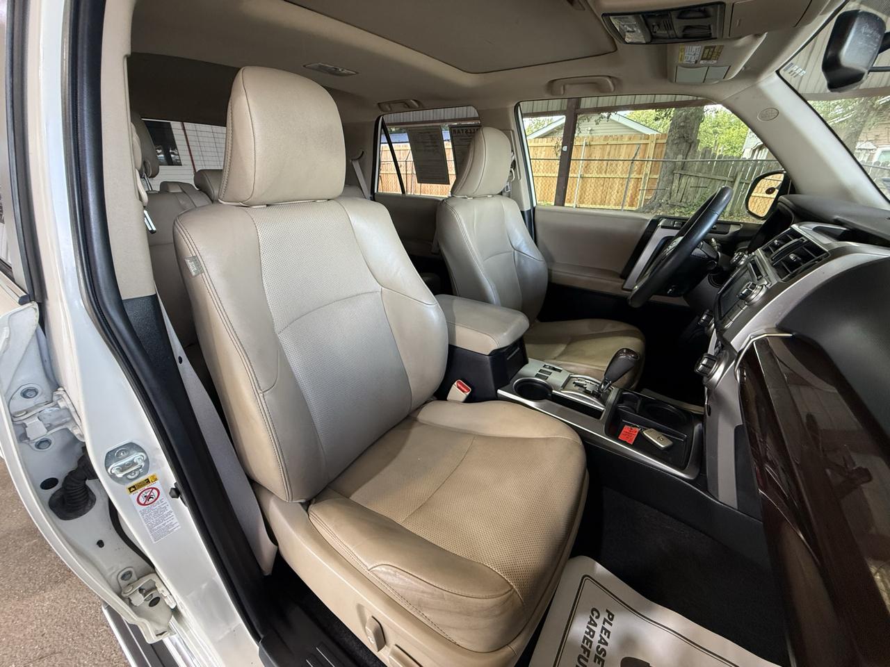 Toyota 4Runner Limited 2WD V6 2019