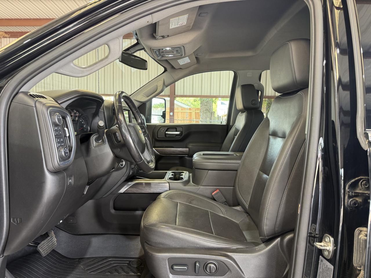 Chevrolet Silverado HD photo 11