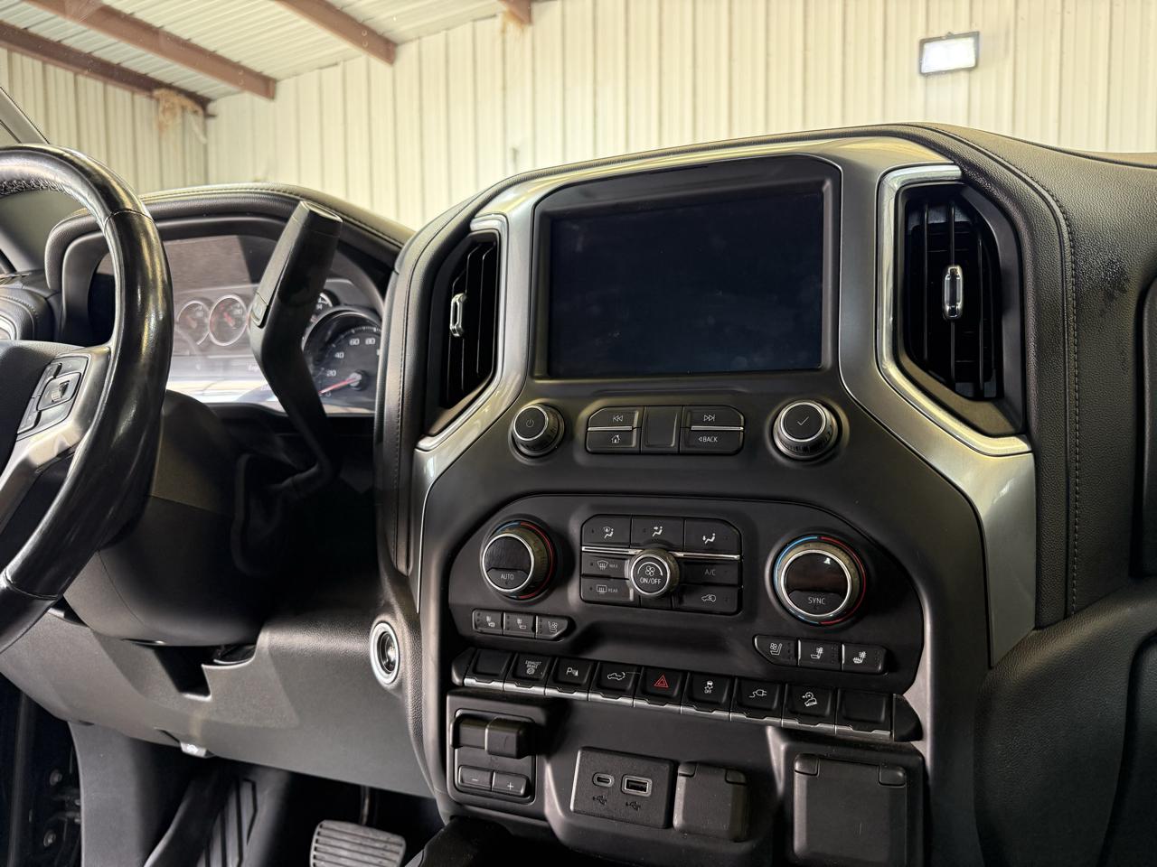 Chevrolet Silverado HD photo 16
