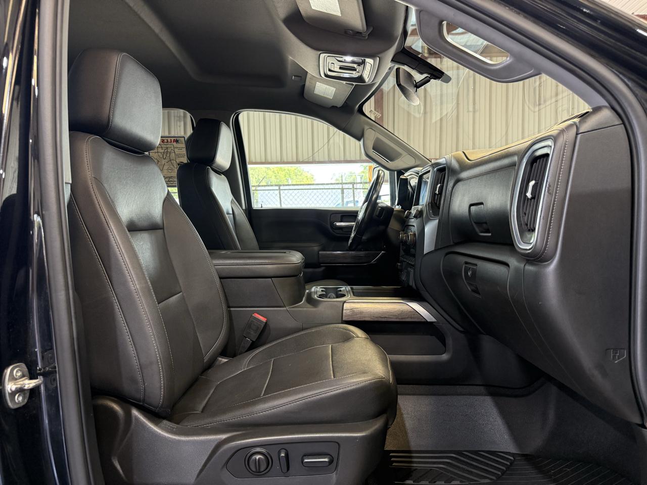 Chevrolet Silverado HD photo 24