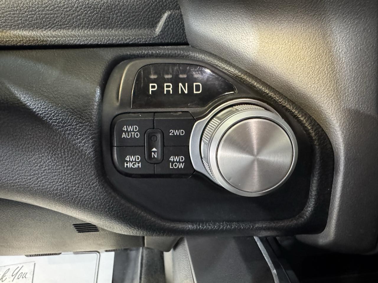 RAM 1500 Laramie Crew Cab SWB 4WD 2022