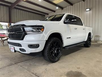 2022 RAM 1500 Laramie Crew Cab SWB 4WD