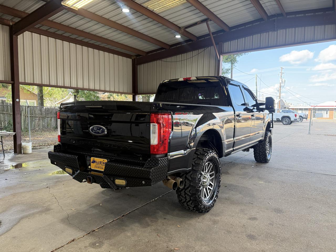 Ford F-250 SD Lariat Crew Cab 4WD 2019