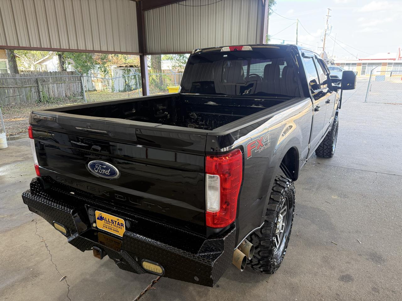 Ford F-250 SD Lariat Crew Cab 4WD 2019