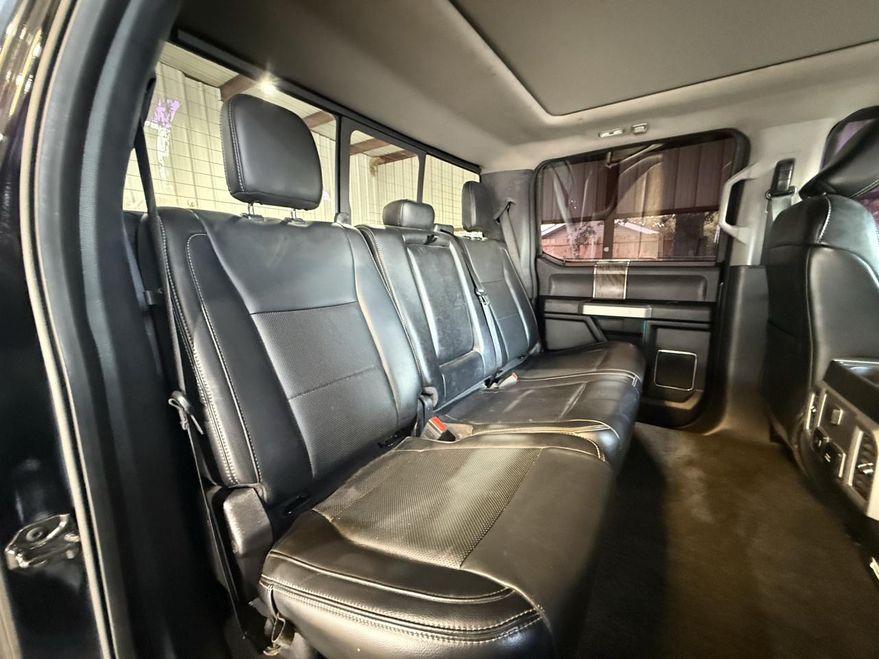 Ford F-250 SD Lariat Crew Cab 4WD 2019