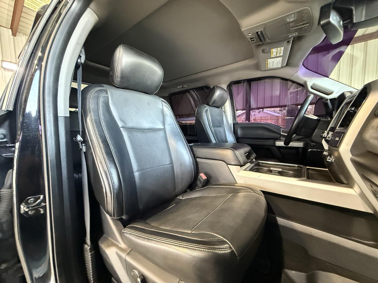 Ford F-250 SD Lariat Crew Cab 4WD 2019