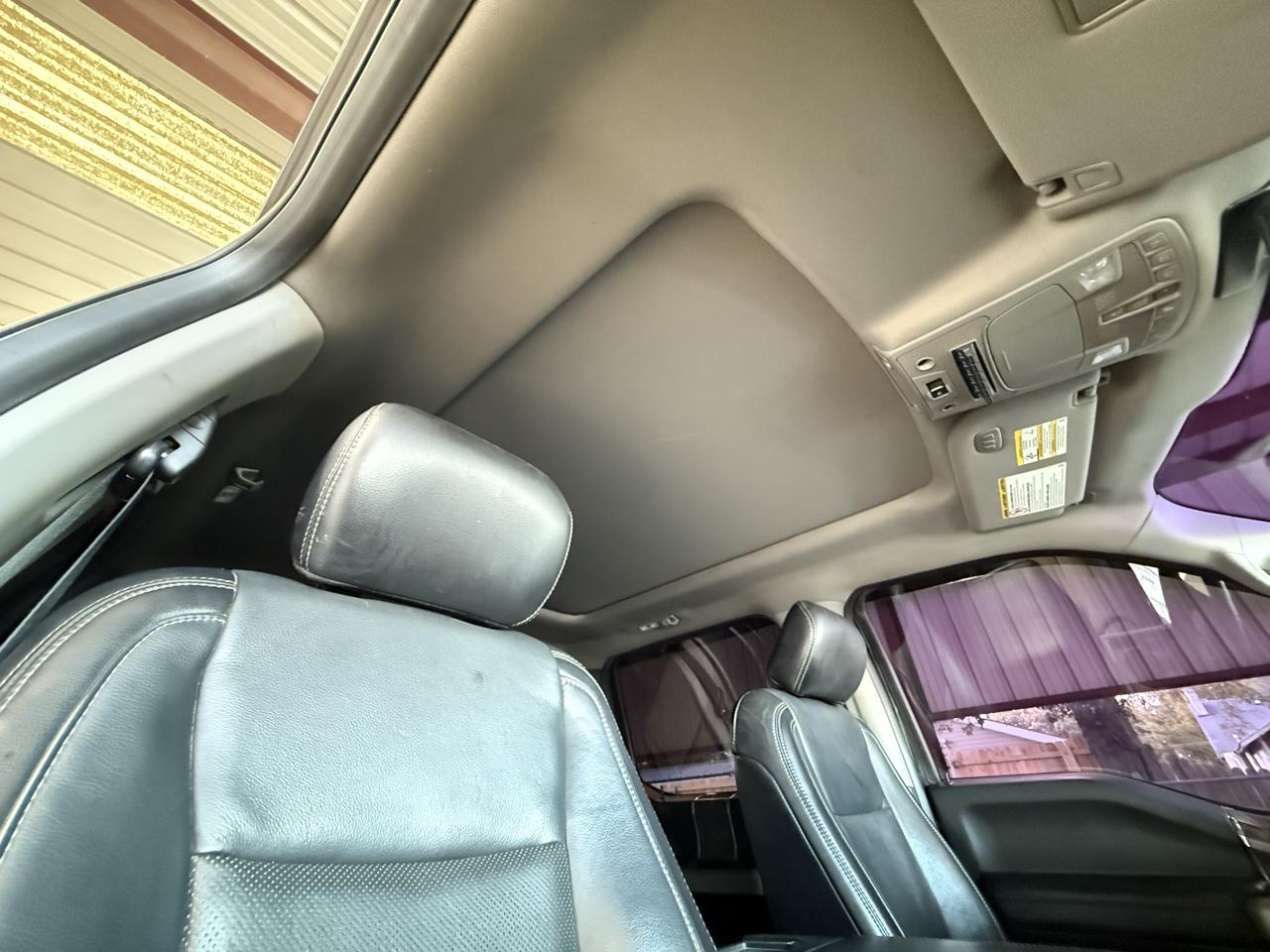 Ford F-250 SD Lariat Crew Cab 4WD 2019