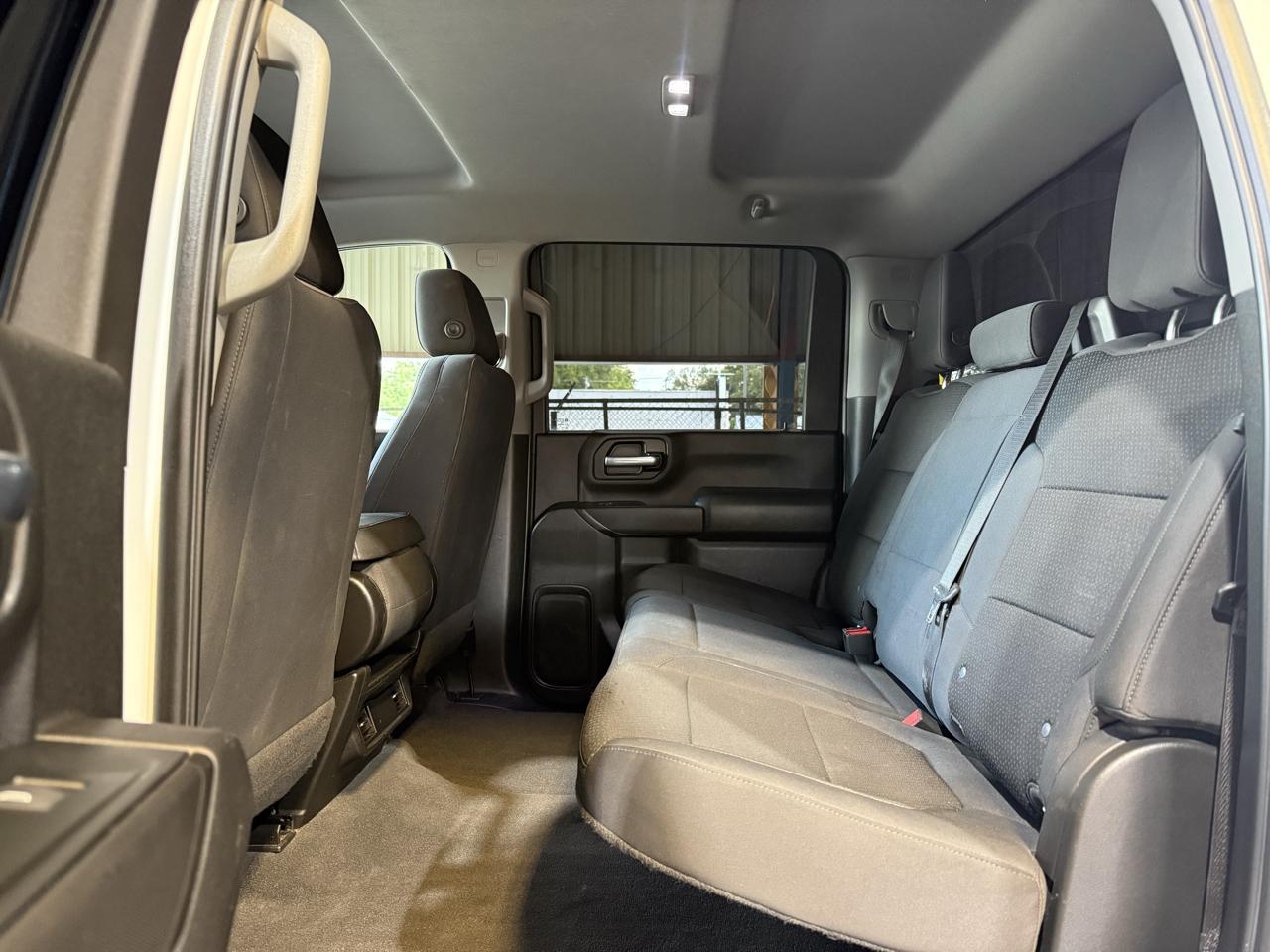 Chevrolet Silverado 2500HD Custom Crew Cab Short Box 4WD 2023