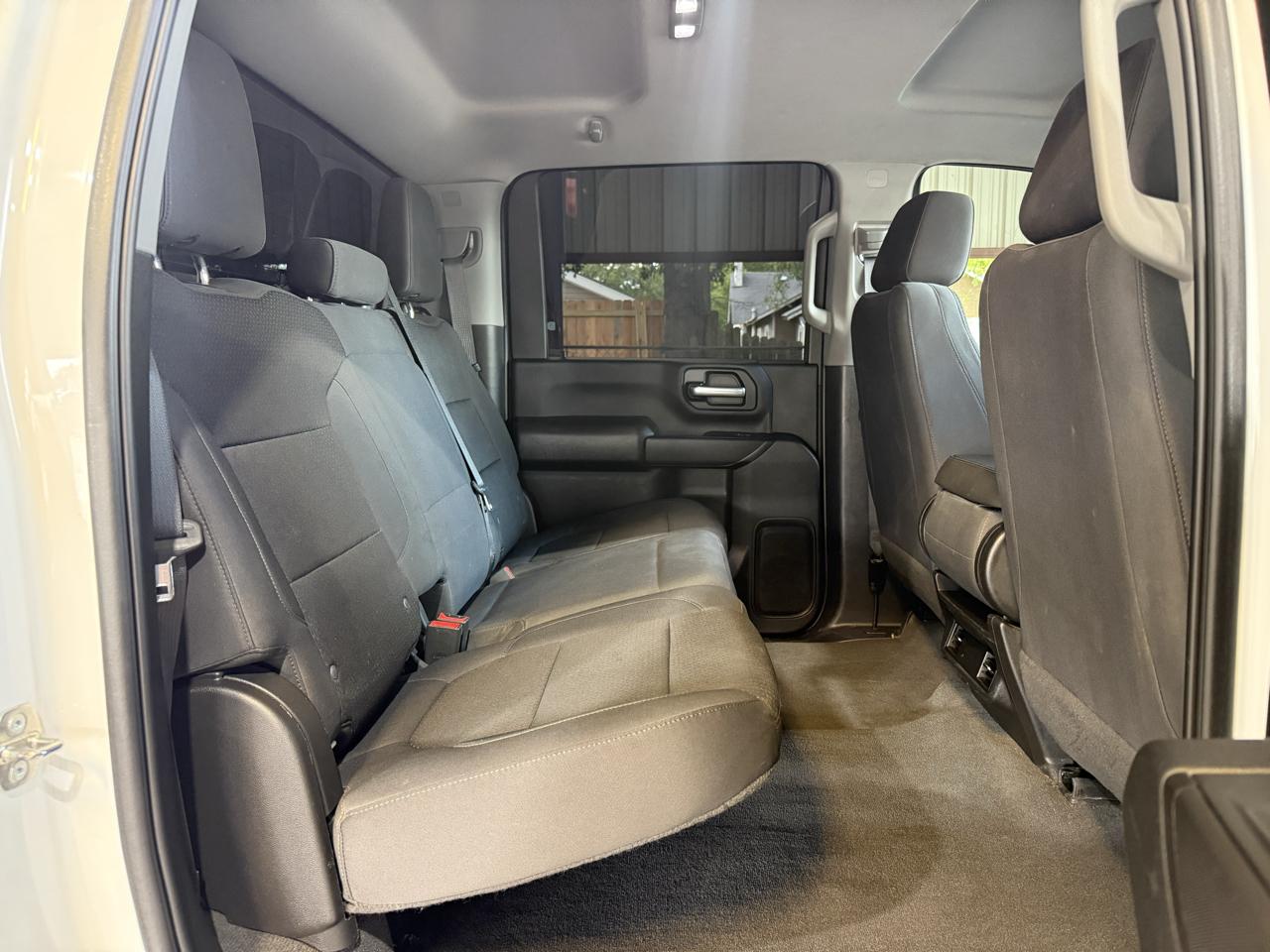 Chevrolet Silverado 2500HD Custom Crew Cab Short Box 4WD 2023
