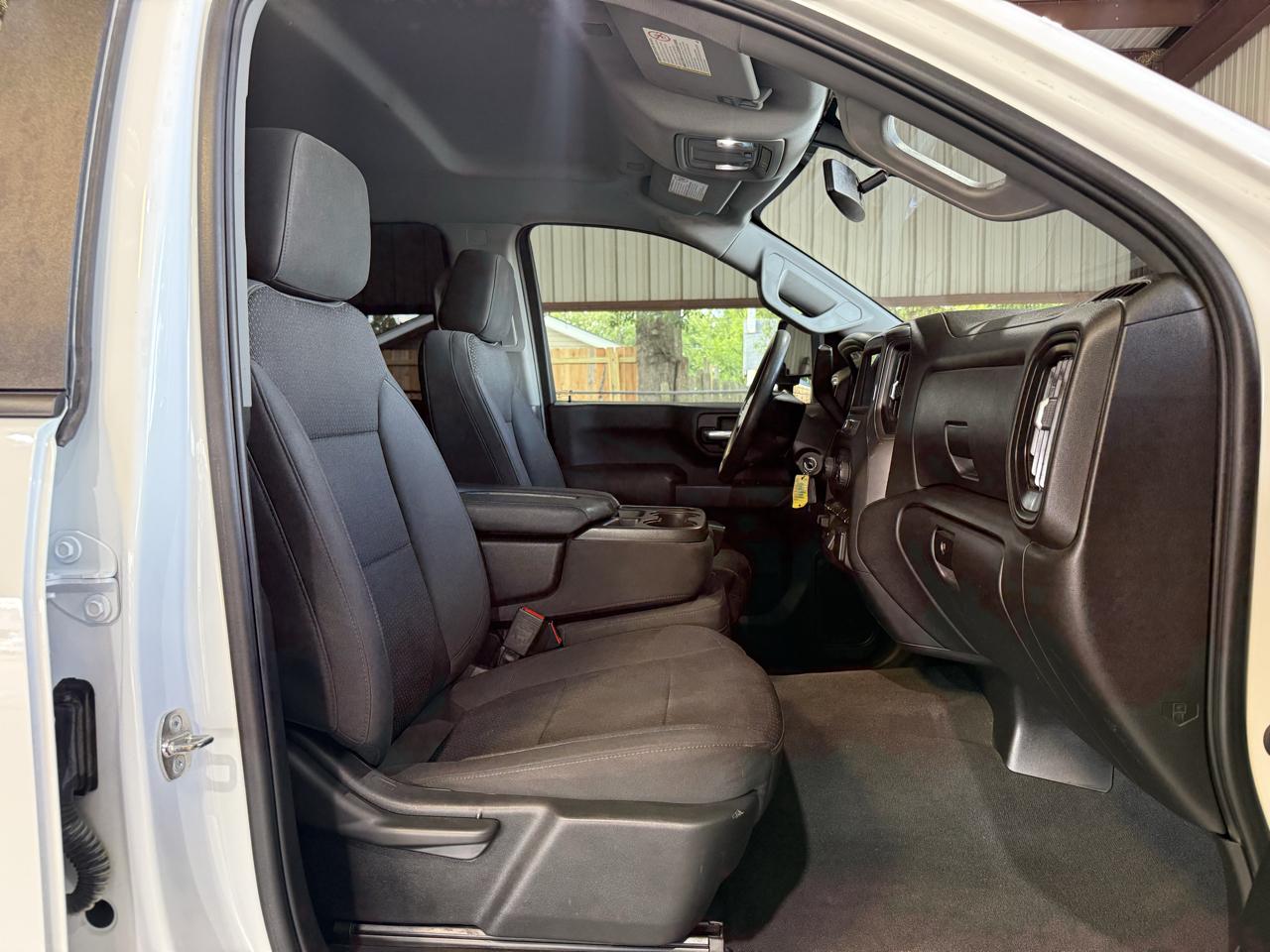 Chevrolet Silverado 2500HD Custom Crew Cab Short Box 4WD 2023