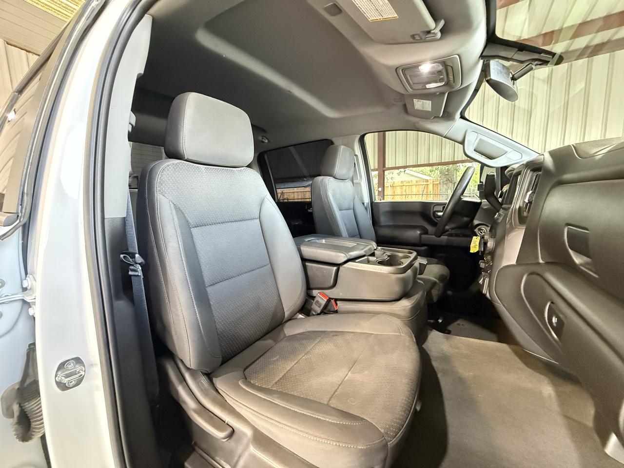 Chevrolet Silverado 2500HD Custom Crew Cab Short Box 4WD 2023