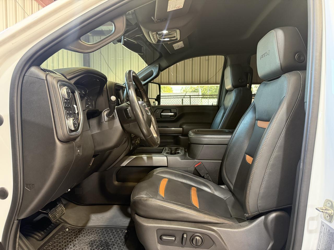 GMC Sierra 2500HD AT4 Crew Cab 4WD 2021