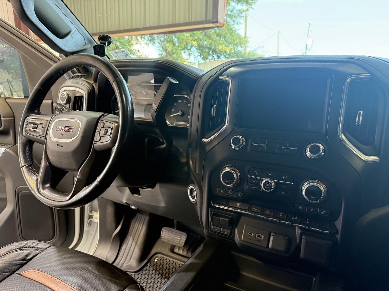 GMC Sierra 2500HD AT4 Crew Cab 4WD 2021