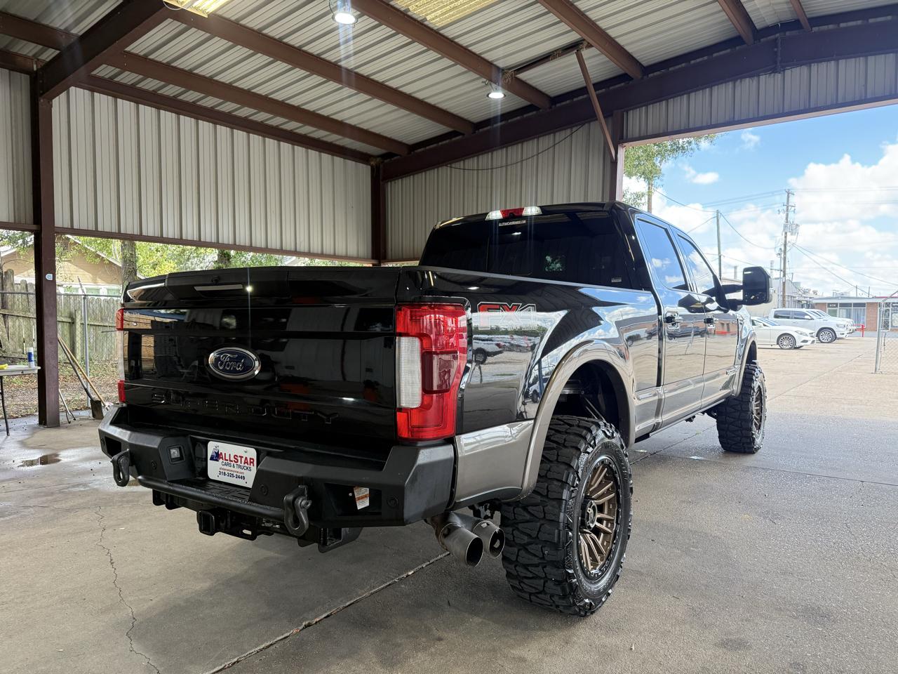 Ford F-250 SD Lariat Crew Cab 4WD 2019
