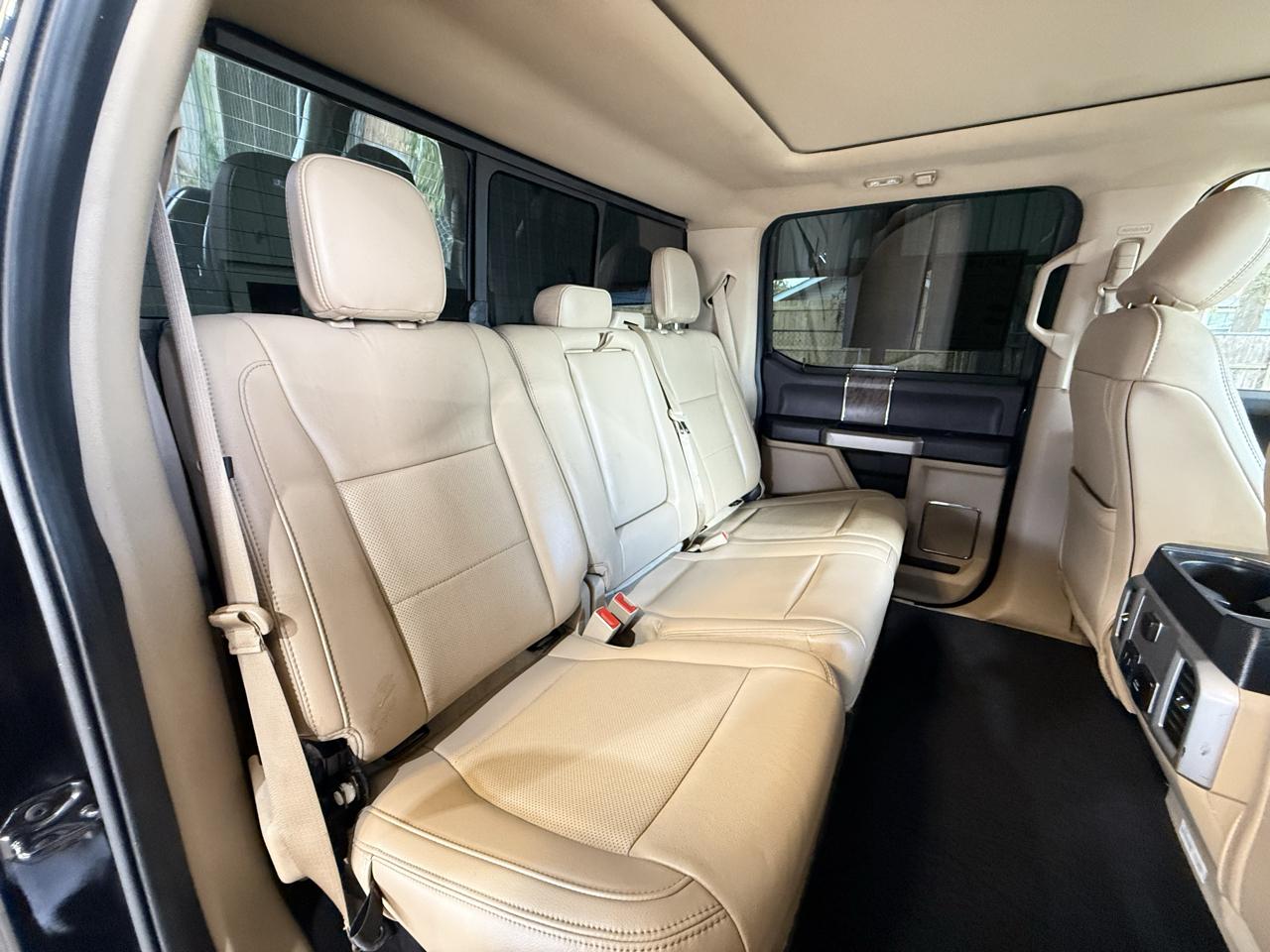 Ford F-250 SD Lariat Crew Cab 4WD 2019
