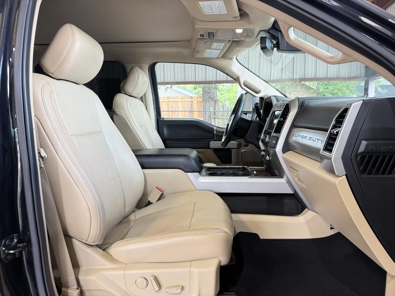 Ford F-250 SD Lariat Crew Cab 4WD 2019
