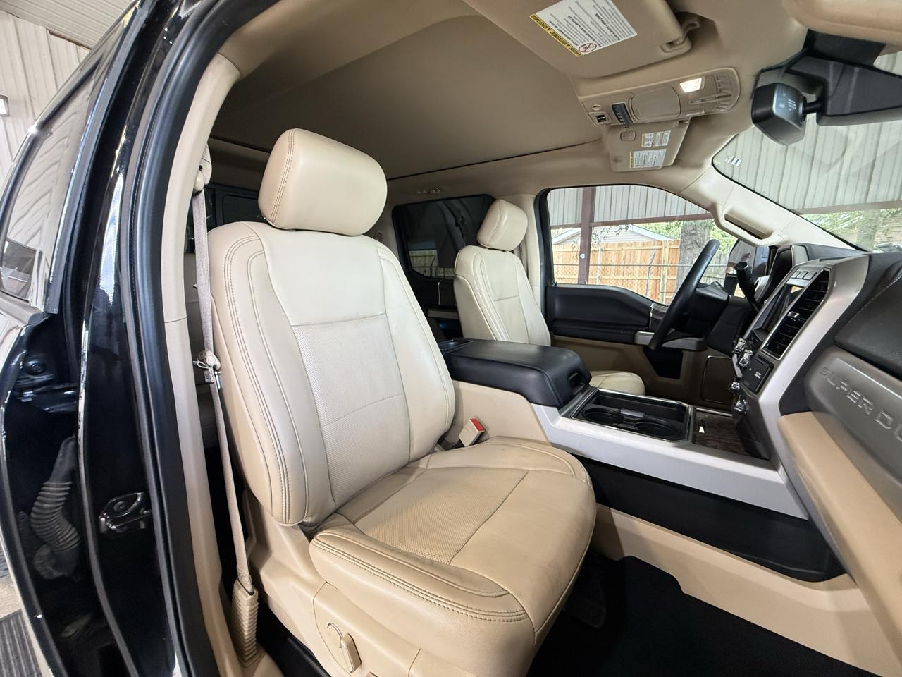 Ford F-250 SD Lariat Crew Cab 4WD 2019
