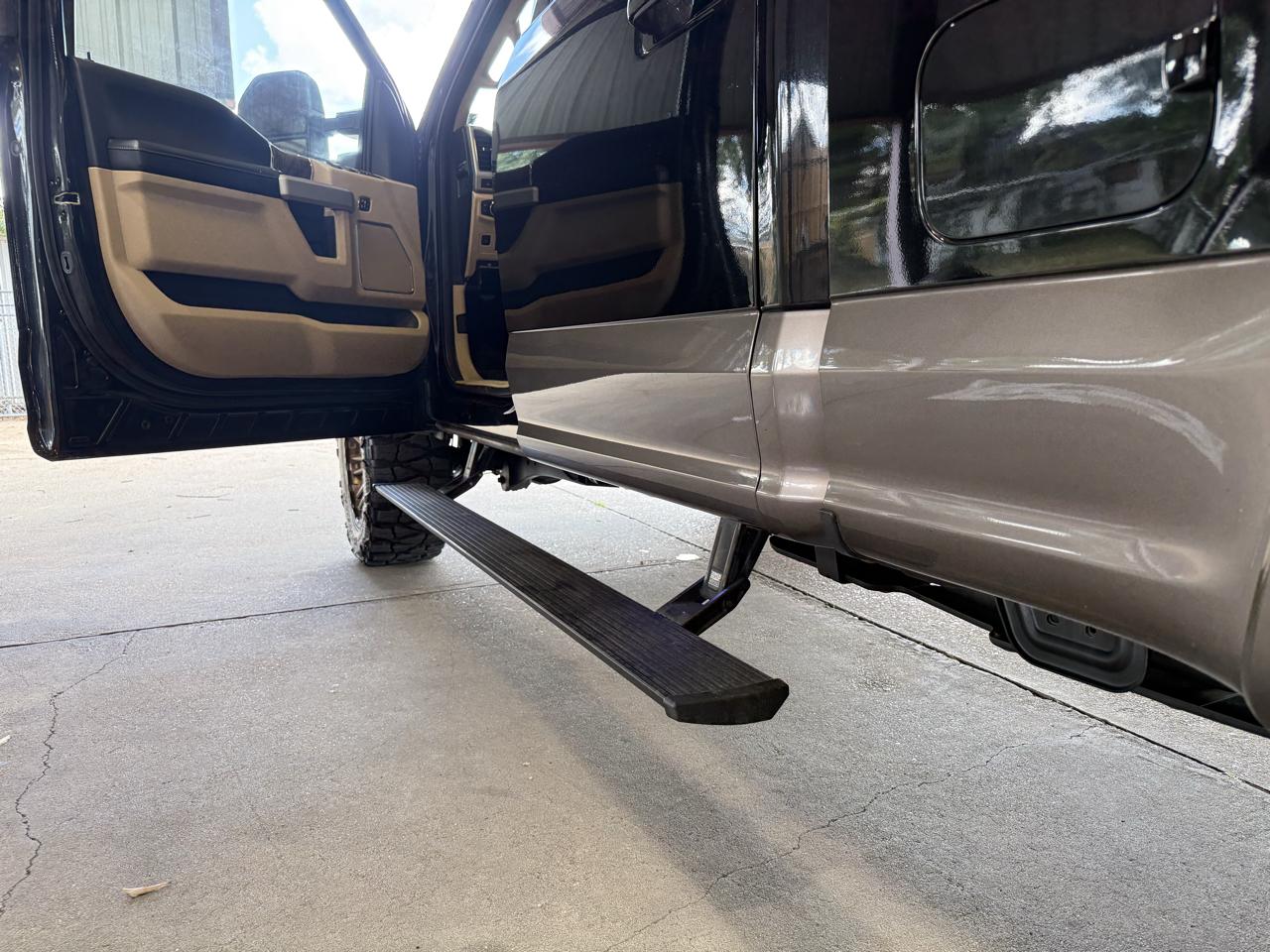 Ford F-250 SD Lariat Crew Cab 4WD 2019