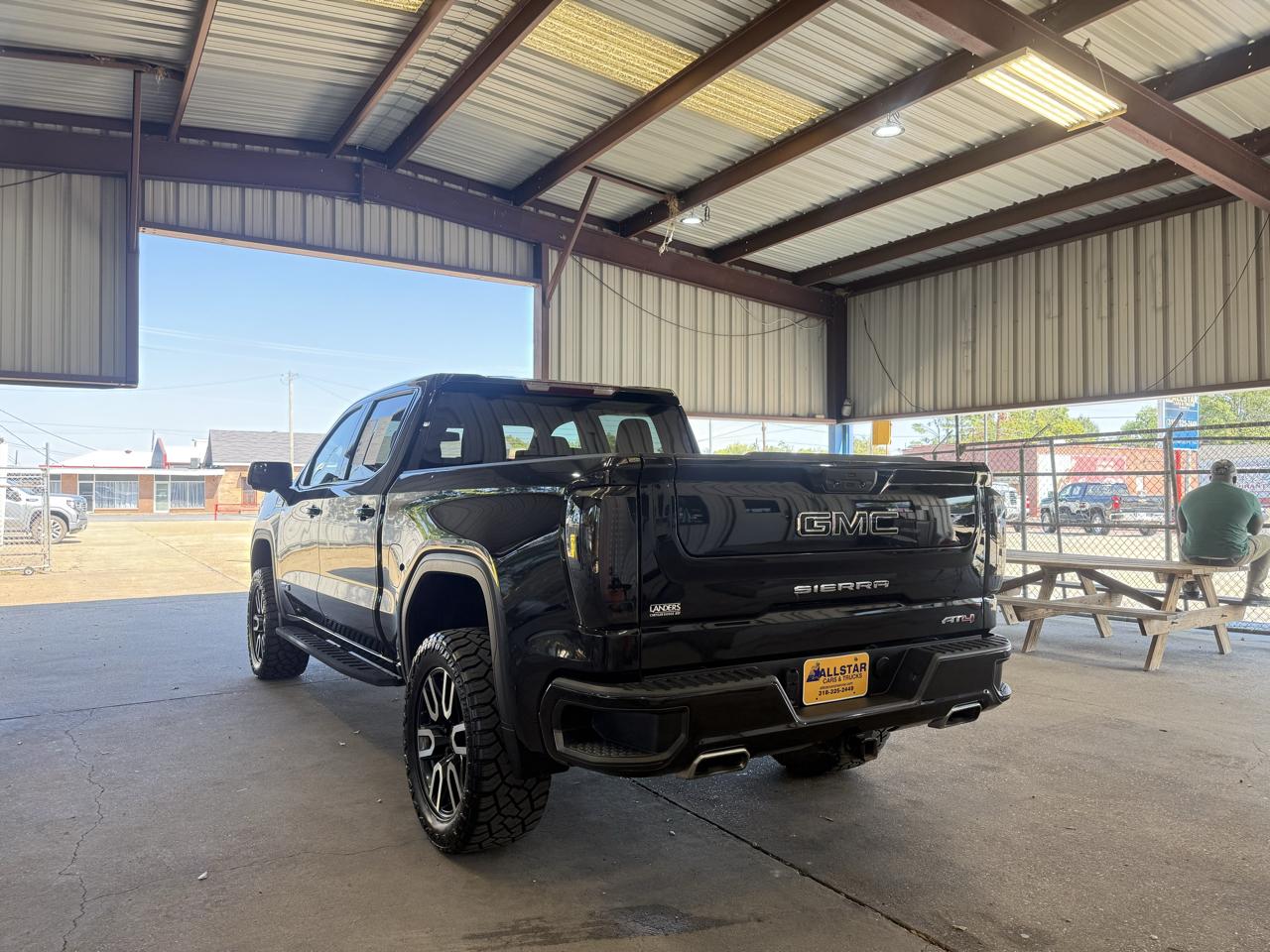 GMC Sierra photo 4
