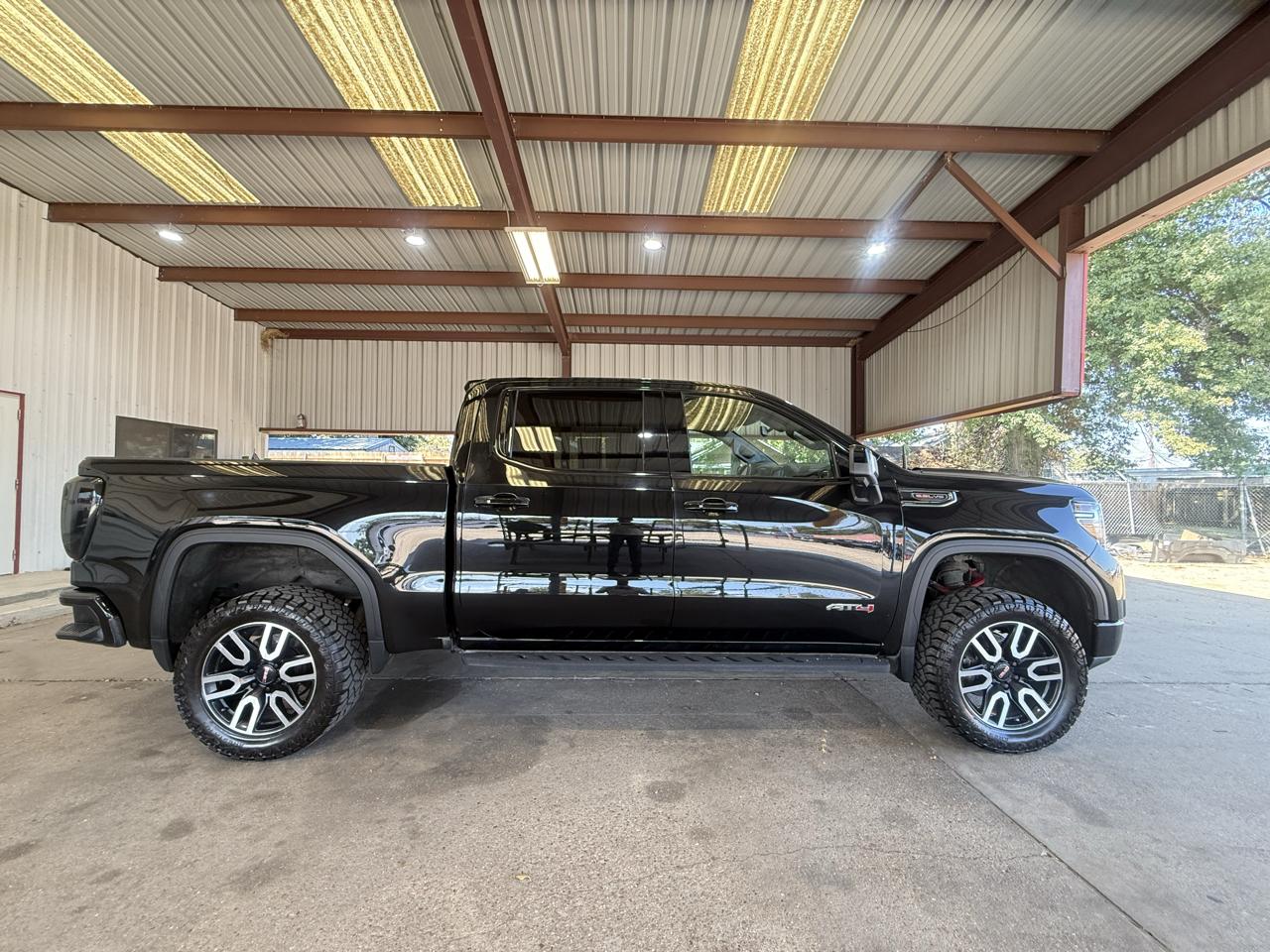 GMC Sierra photo 6