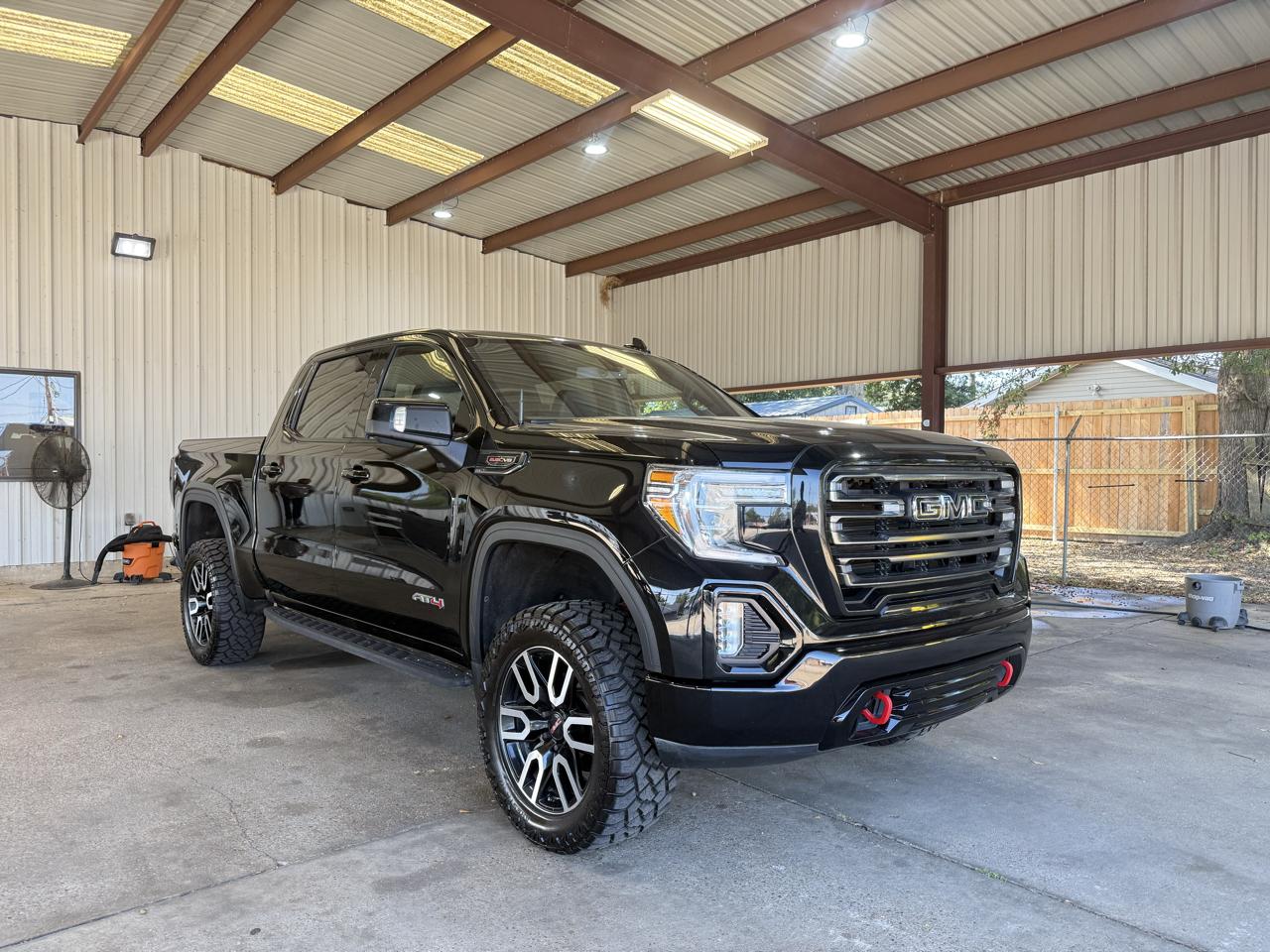 GMC Sierra photo 7