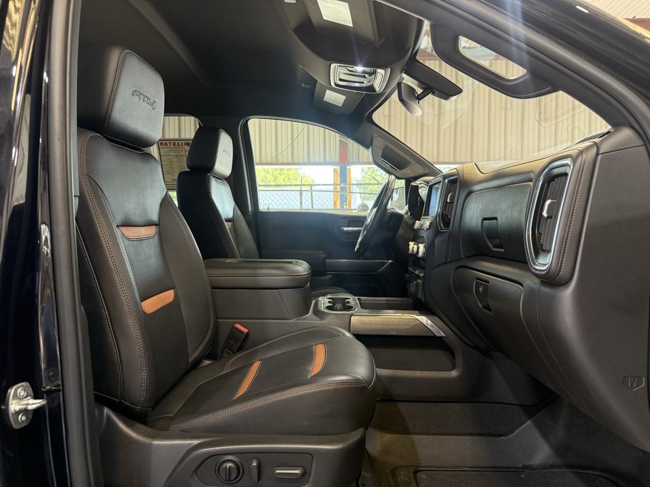 GMC Sierra photo 25