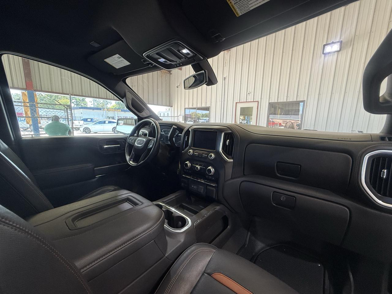GMC Sierra photo 27