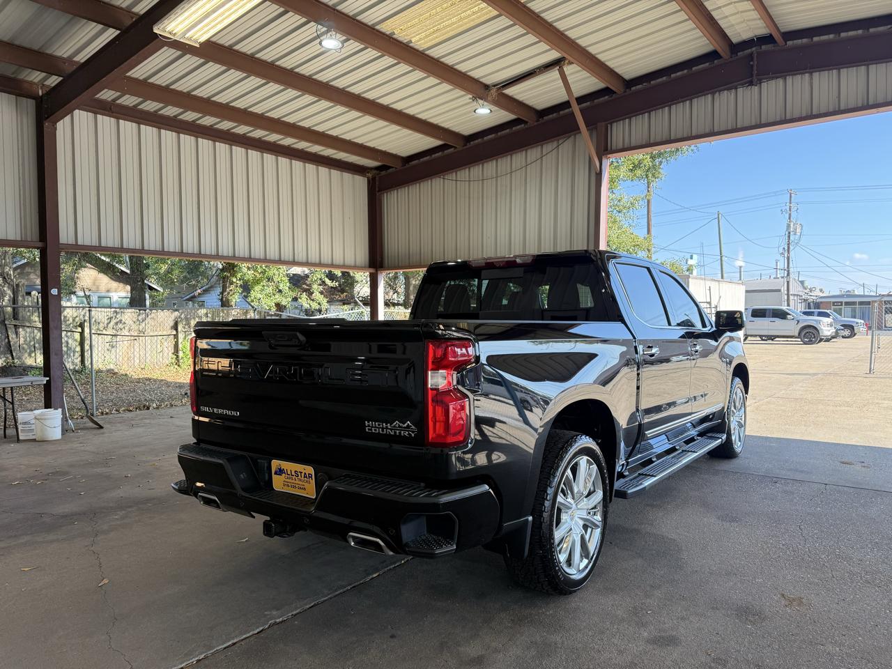 Chevrolet Silverado 1500 High Country Crew Cab 4WD 2022