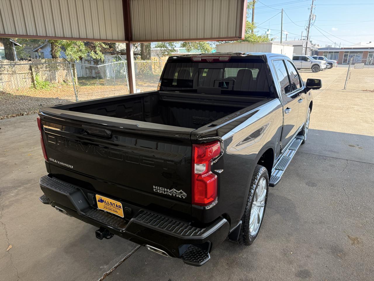 Chevrolet Silverado 1500 High Country Crew Cab 4WD 2022
