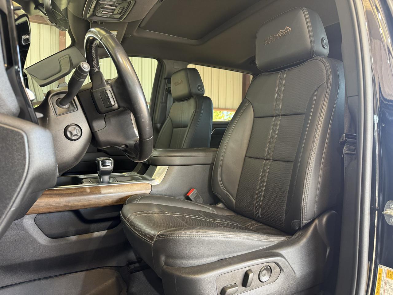 Chevrolet Silverado 1500 High Country Crew Cab 4WD 2022