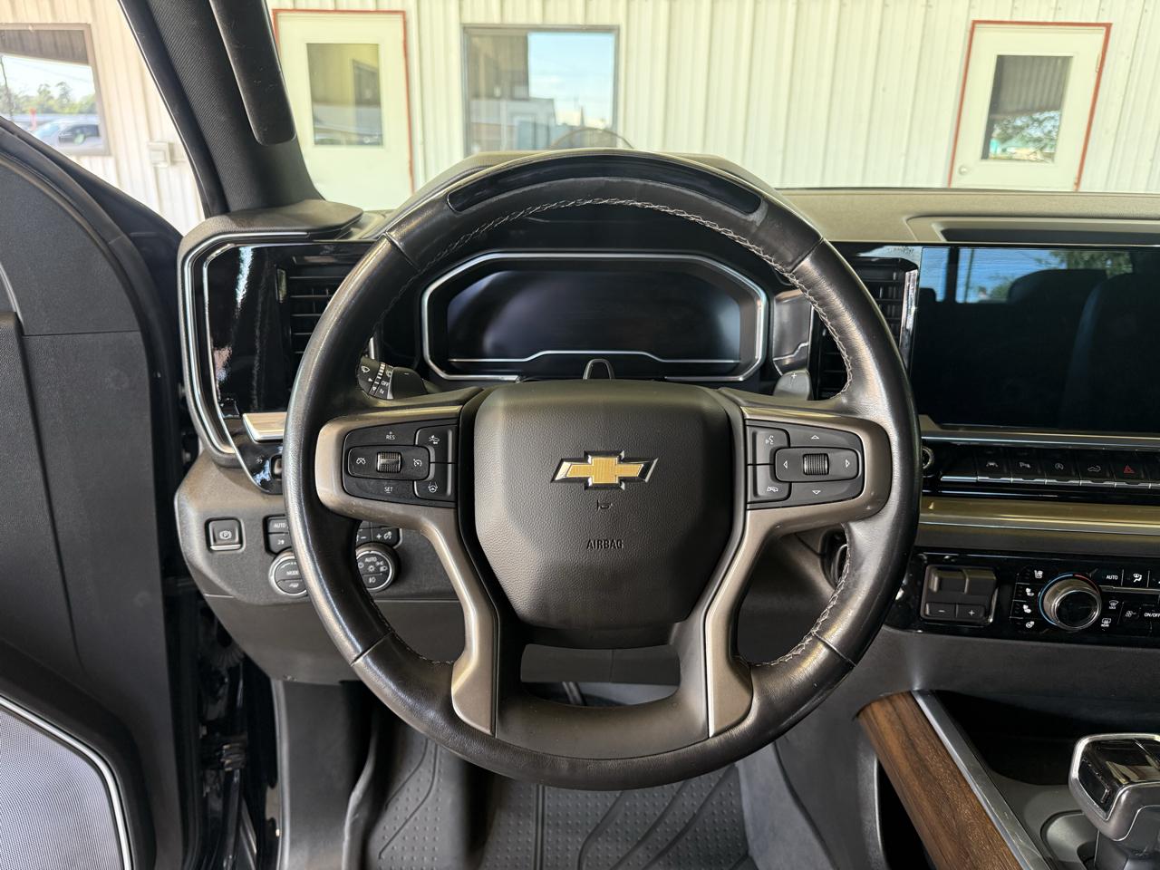 Chevrolet Silverado 1500 High Country Crew Cab 4WD 2022