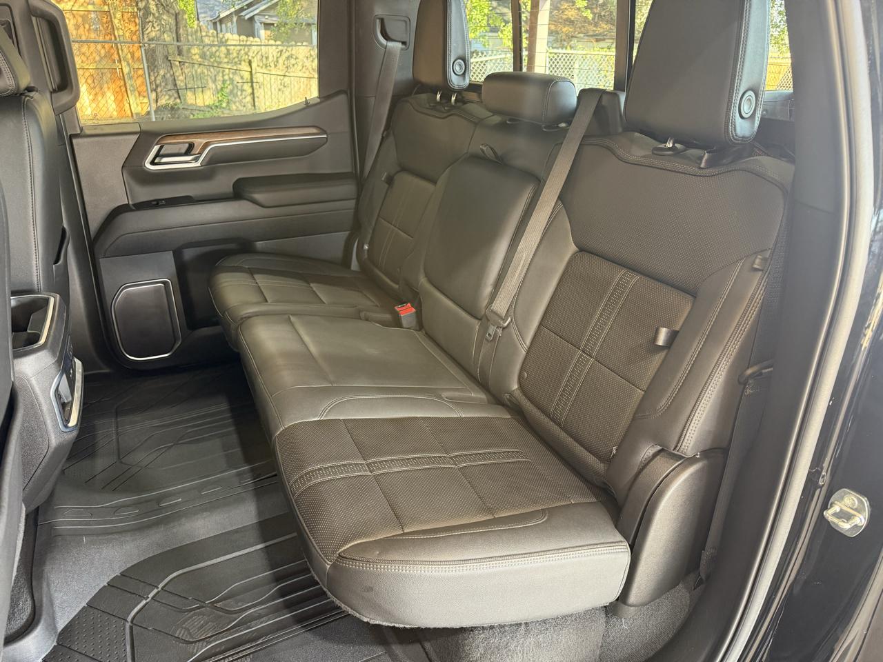 Chevrolet Silverado 1500 High Country Crew Cab 4WD 2022
