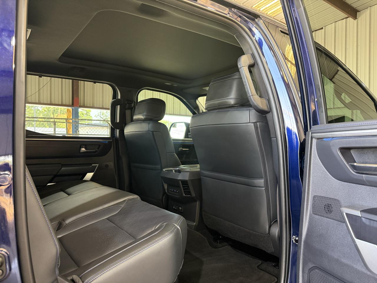 Toyota Tundra Platinum CrewMax 4WD Hybrid 2023