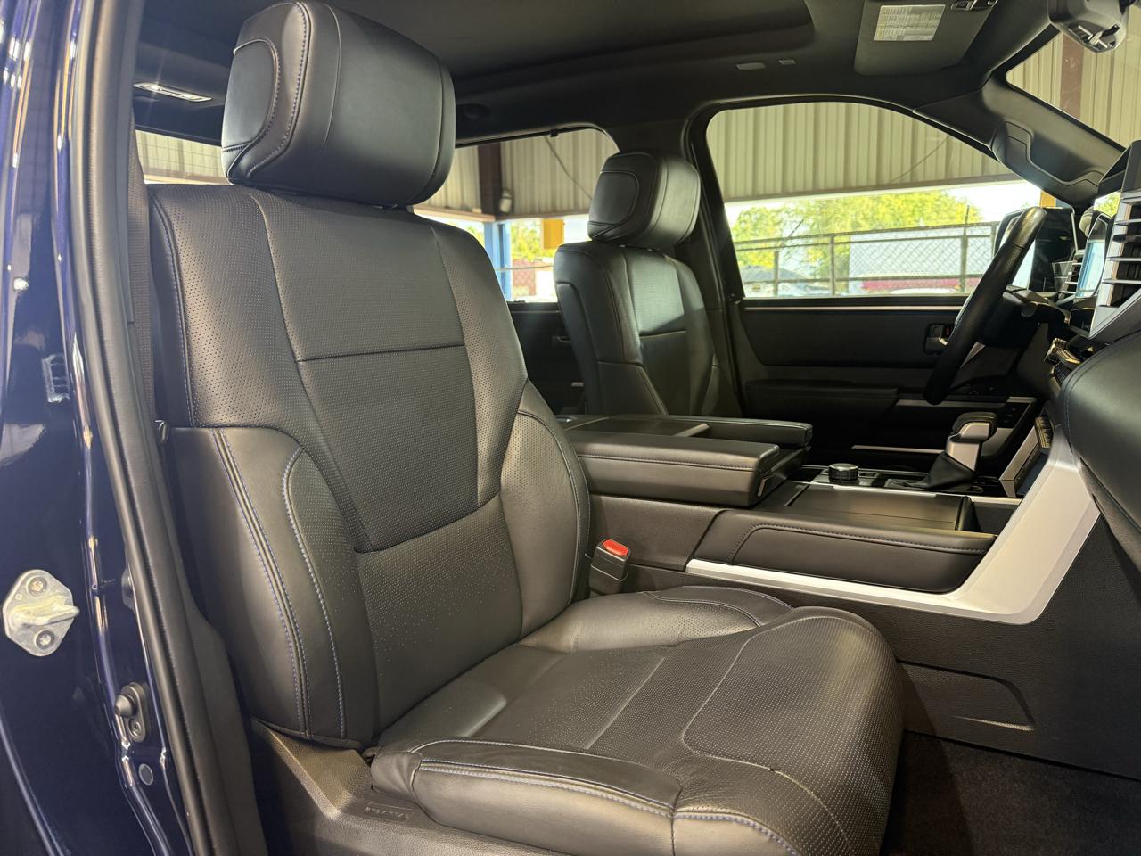 Toyota Tundra Platinum CrewMax 4WD Hybrid 2023