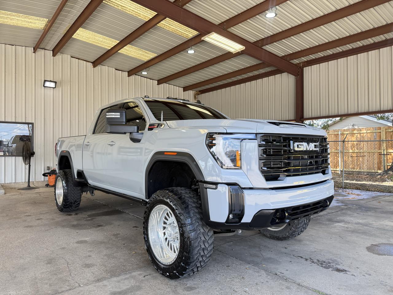 GMC Sierra 2500HD SLE Crew Cab 4WD 2024