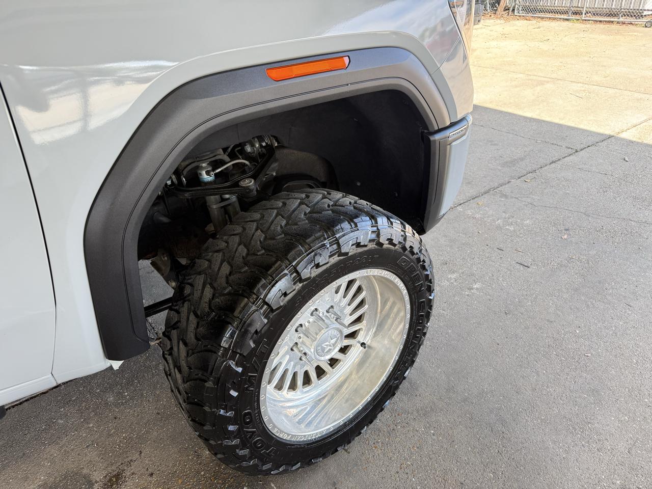 GMC Sierra 2500HD SLE Crew Cab 4WD 2024
