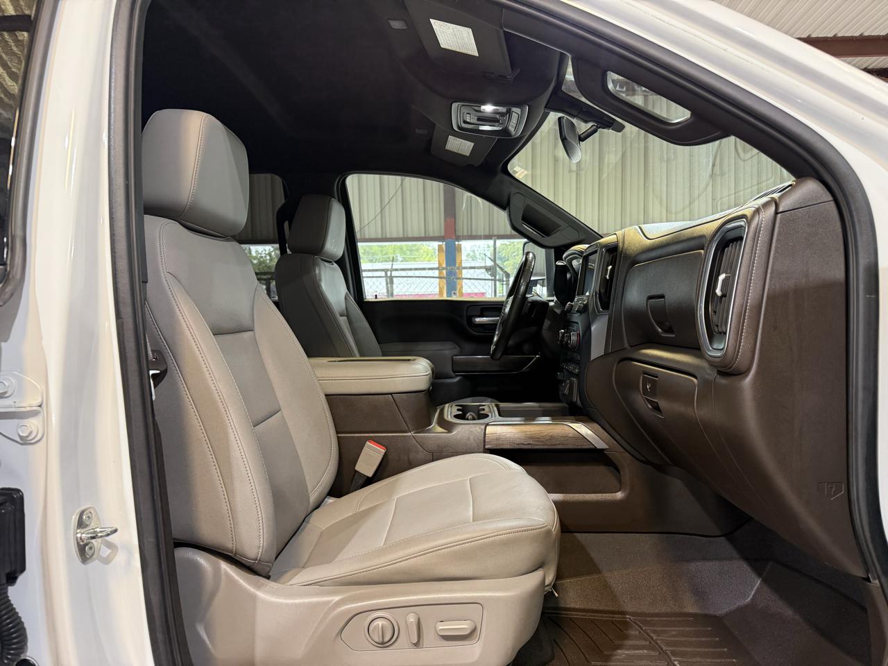 Chevrolet Silverado photo 25