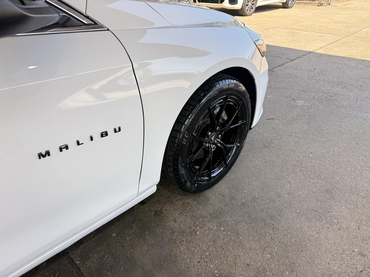 Chevrolet Malibu photo 9