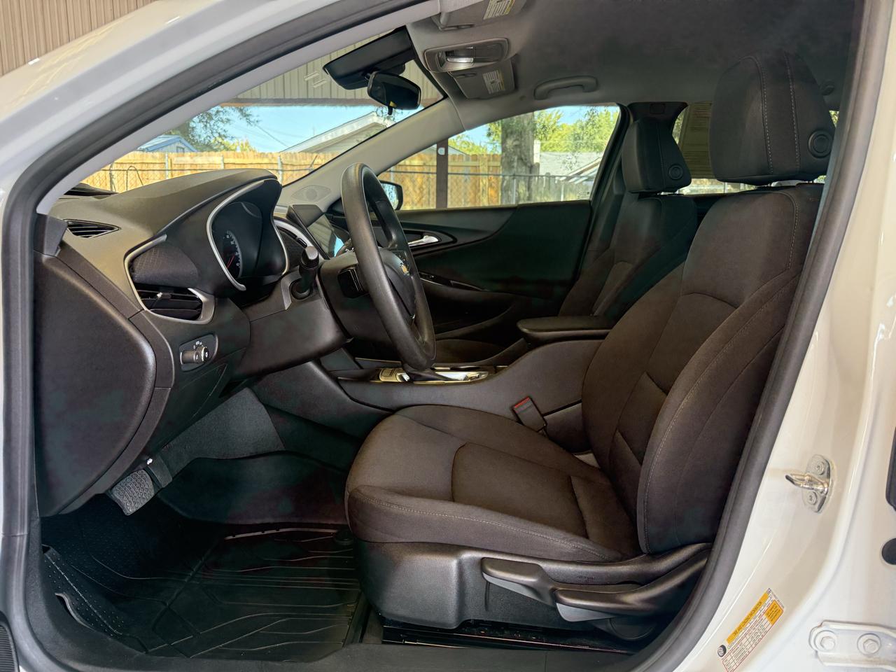 Chevrolet Malibu photo 10
