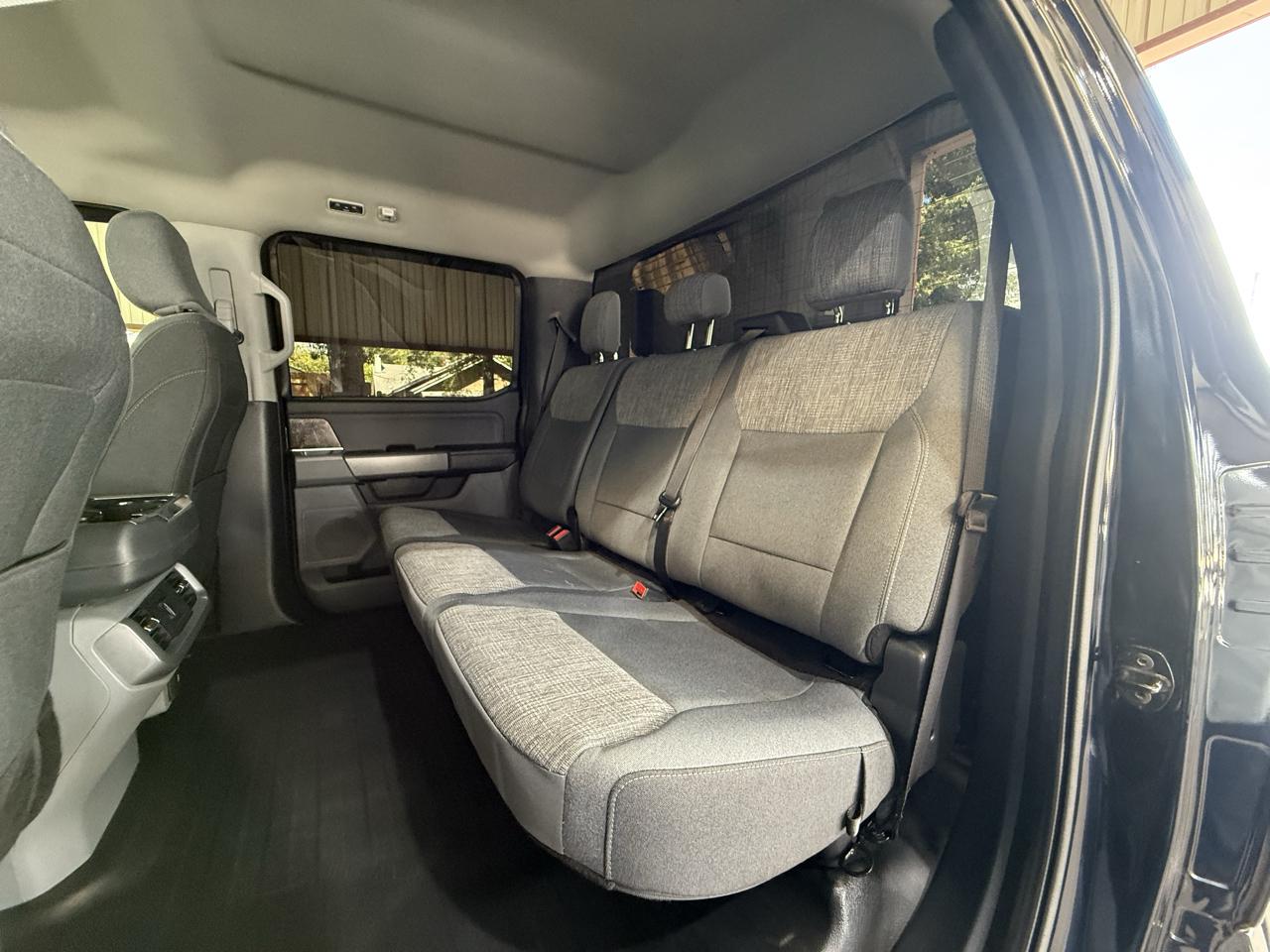 Ford F-150 photo 17