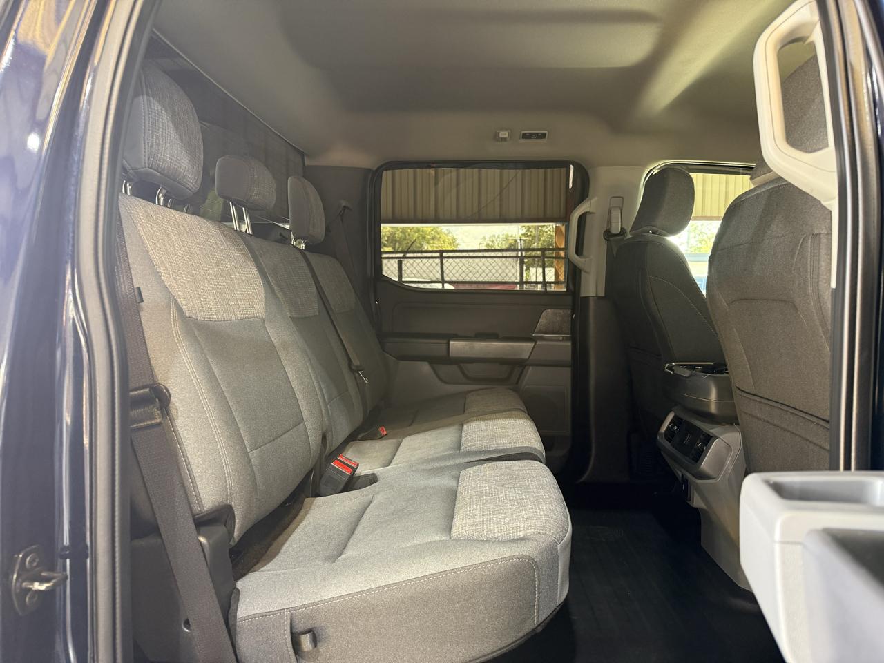 Ford F-150 photo 18